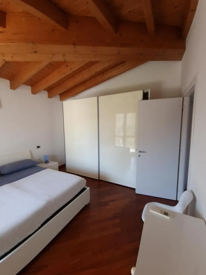 Attico Vista Lago Apartment Desenzano del Garda